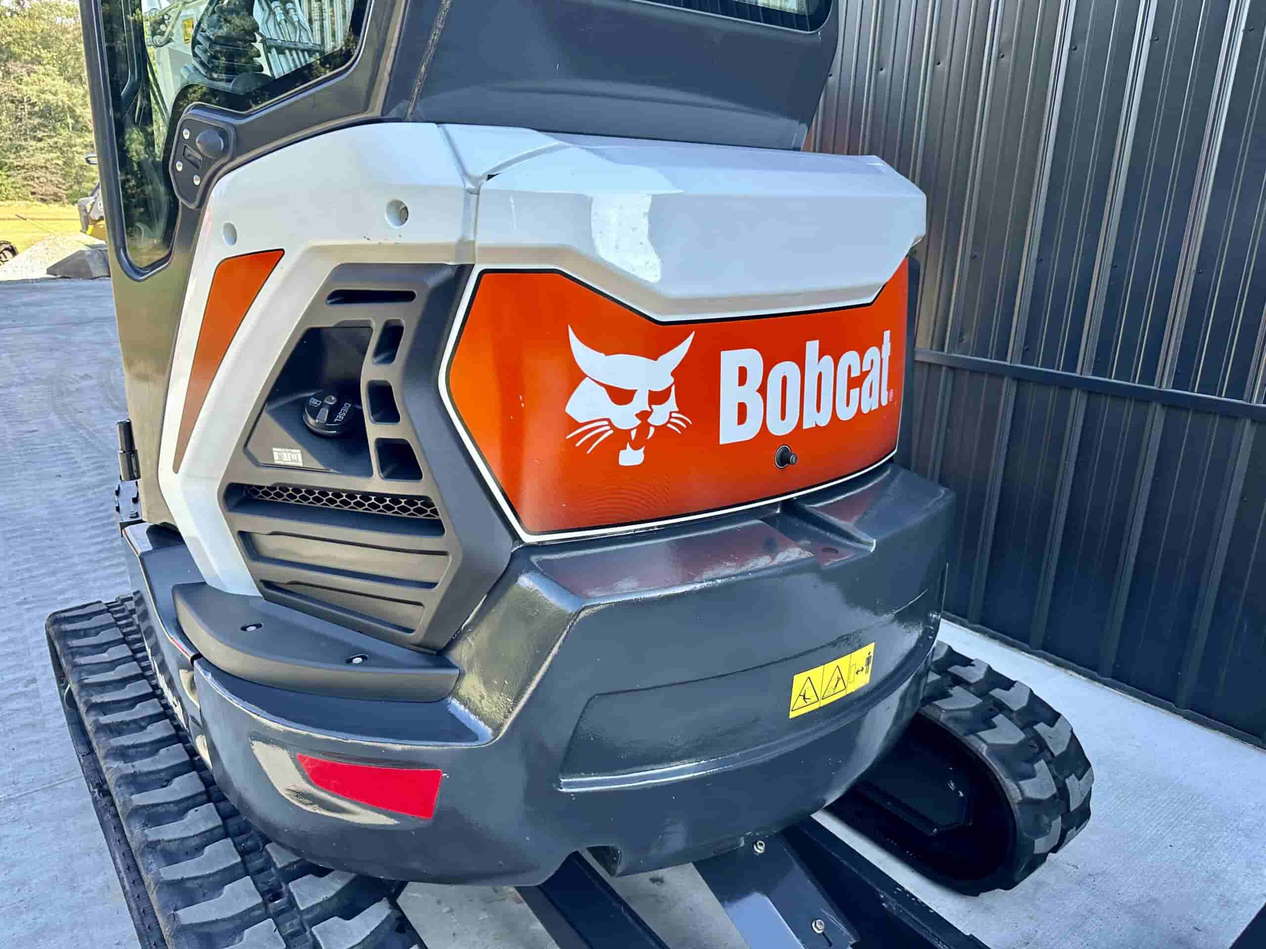 2021 BOBCAT E35i CLEAN
